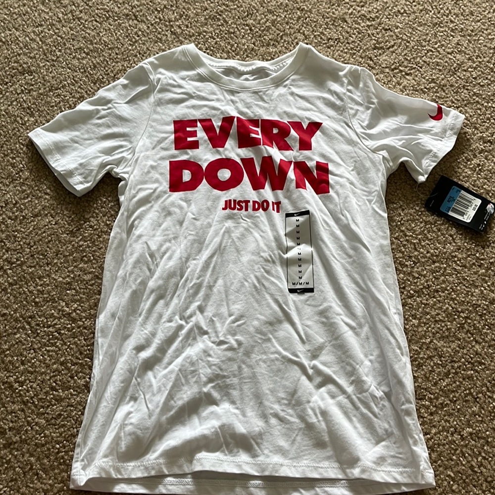 White Nike BRAND NEW T Shirt